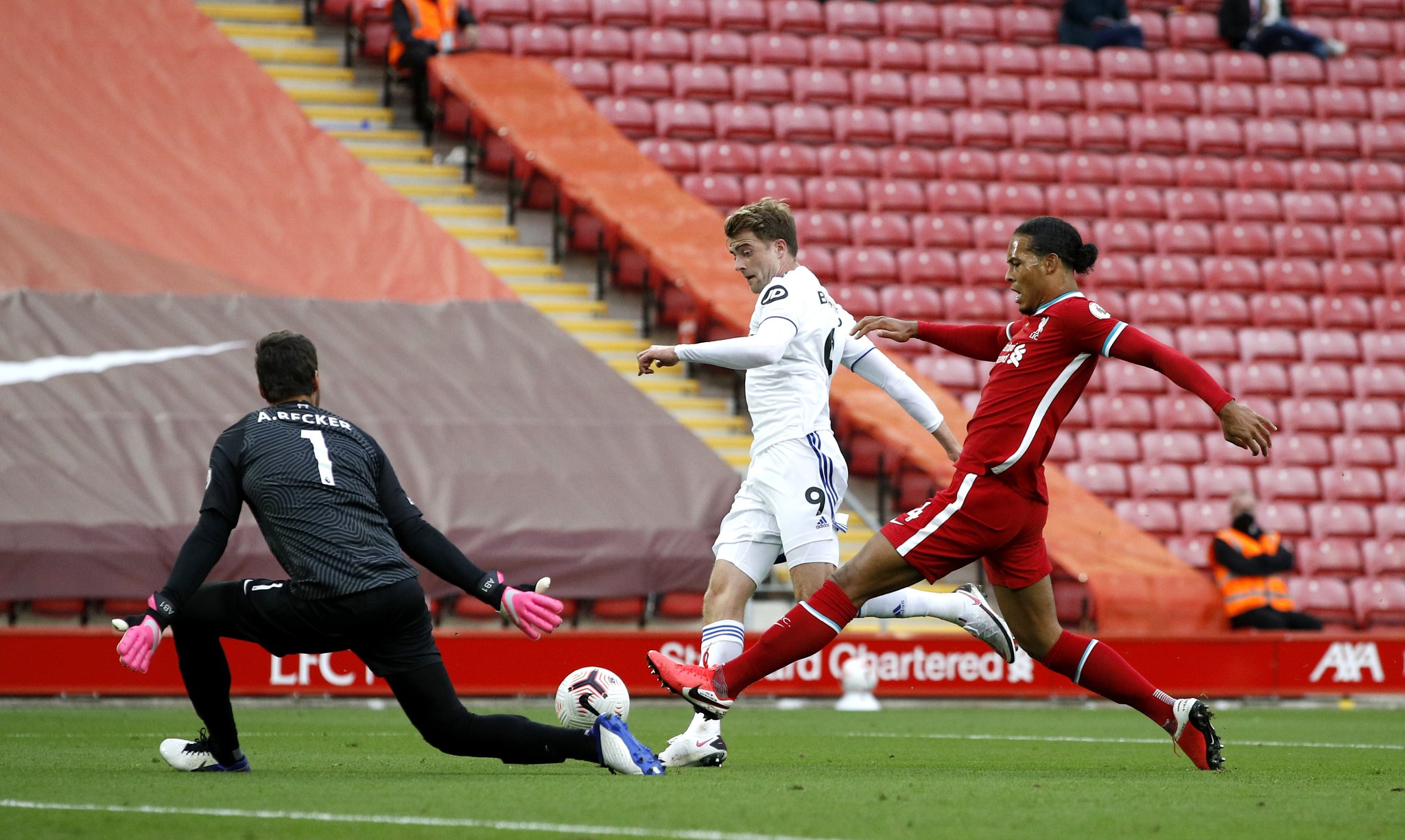 若球队陷入 若球队陷入